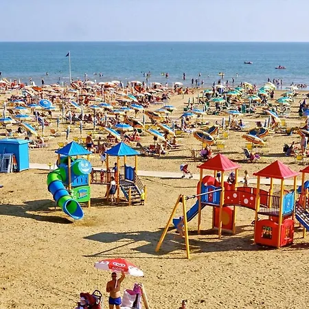 펜션 8 Guests Near The Beach - Air Conditioning - Private Garden *